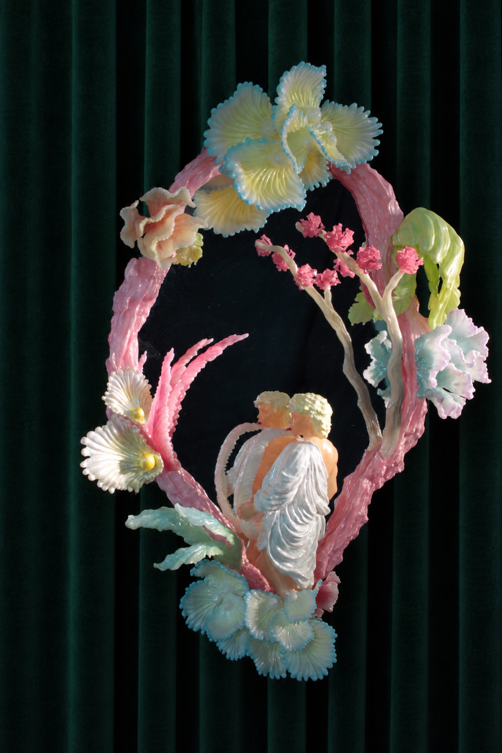 Mirror_Sculpture-sconce-Teemu-Salonen-2025-exhibition